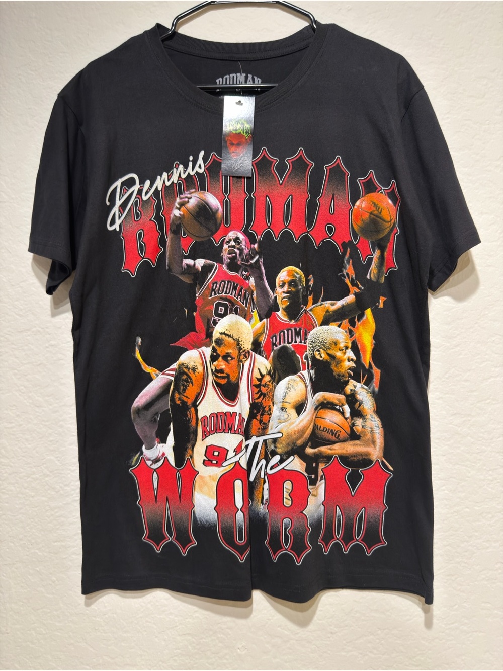 Dennis Graphic Tee - The Worm Short Sleeve Shirt (Black/Red)